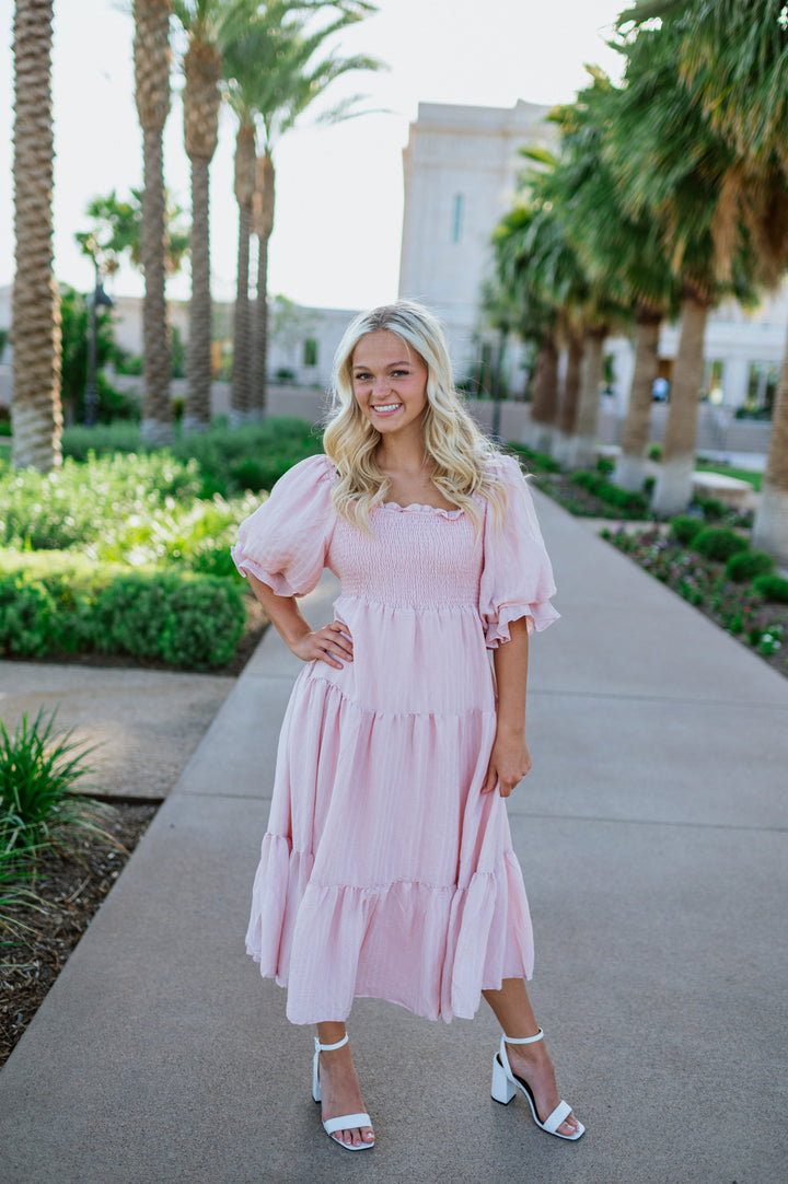 Courtney - Pink
