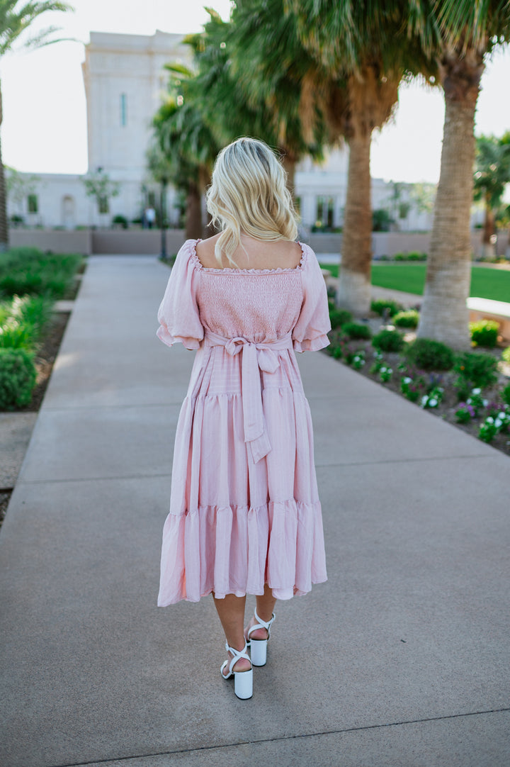 Courtney - Pink